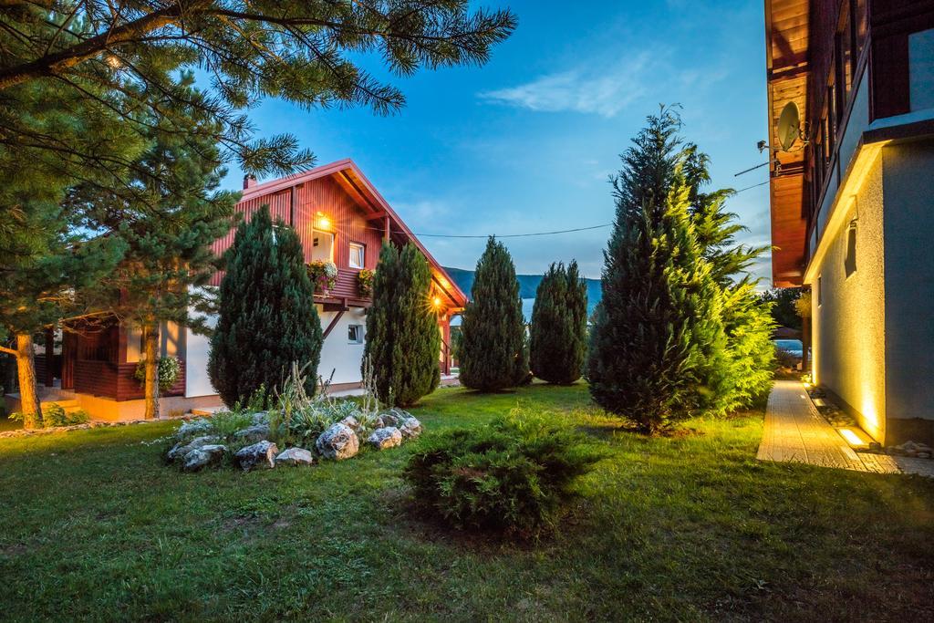 Hotel Boutique House Oreskovic Plitvička Jezera Esterno foto